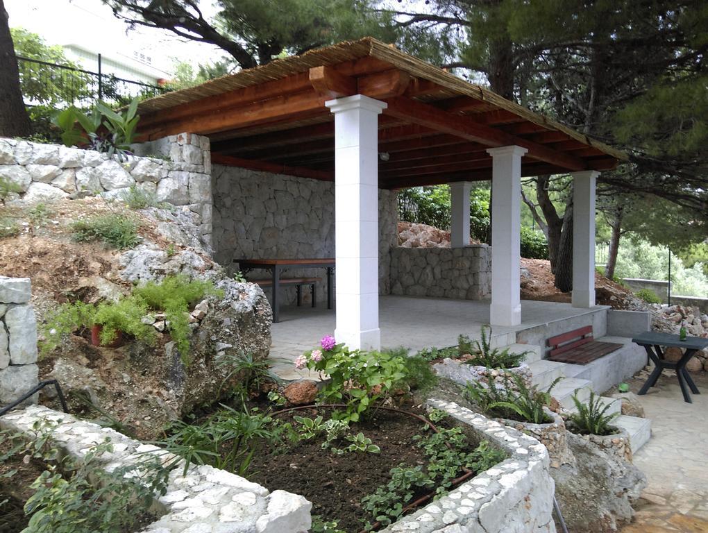 Apartments Vila Oksana Mimice Extérieur photo